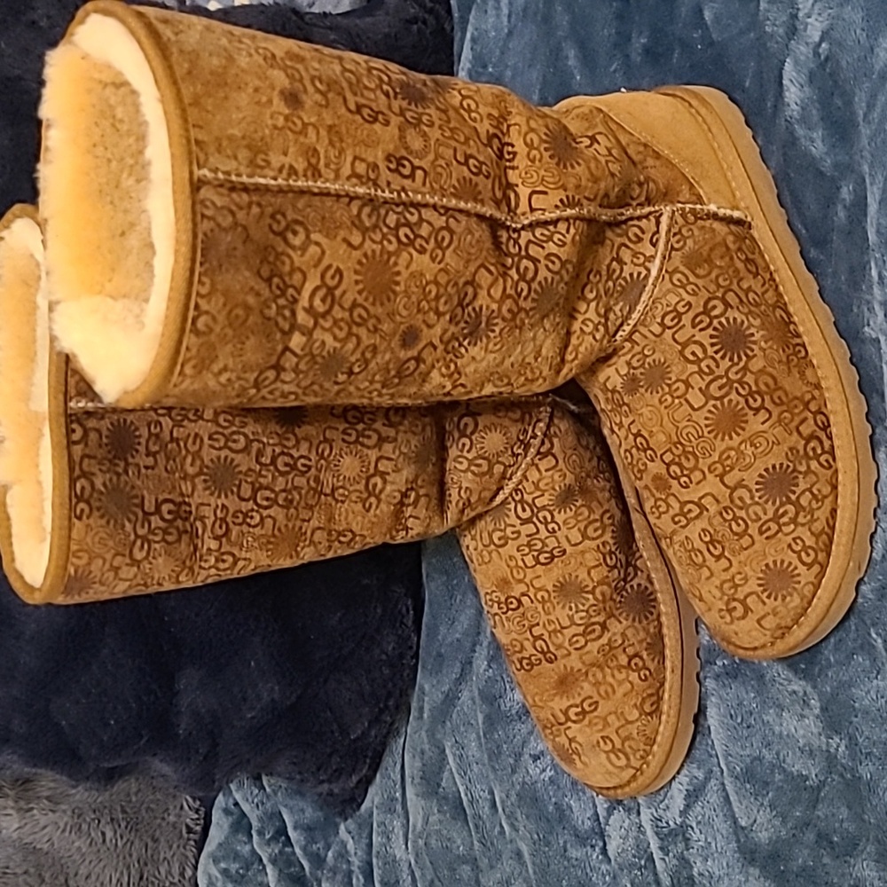 Uggs Authentic - image 5